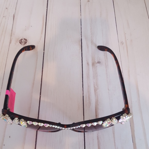 Betsey Johnson Cat Eye Sunglasses AB Crystals - Picture 5 of 8